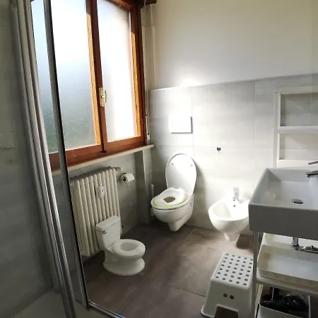 Convenient Family With Private Parking Апартаменты Местре